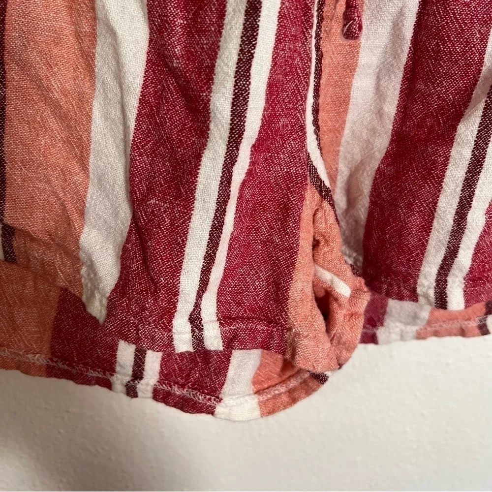 Universal Thread Women's Size Small Shorts White Red Peach Stripes Pockets Linen